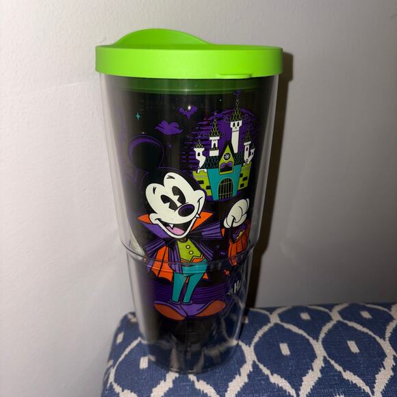 Disney Mickey’s Not So Scary Halloween Party Vampire 24oz Tervis Tumbler - Picture 1 of 5